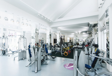 VELVET SPORT VILLA WE OFFER TO MAKE FITNESS A WAY OF LIFE FOR THE WHOLE FAMILY!
