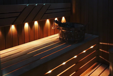Magnificent sauna, hot bath, cozy atmosphere, light relaxing music, subtle sensual aromas